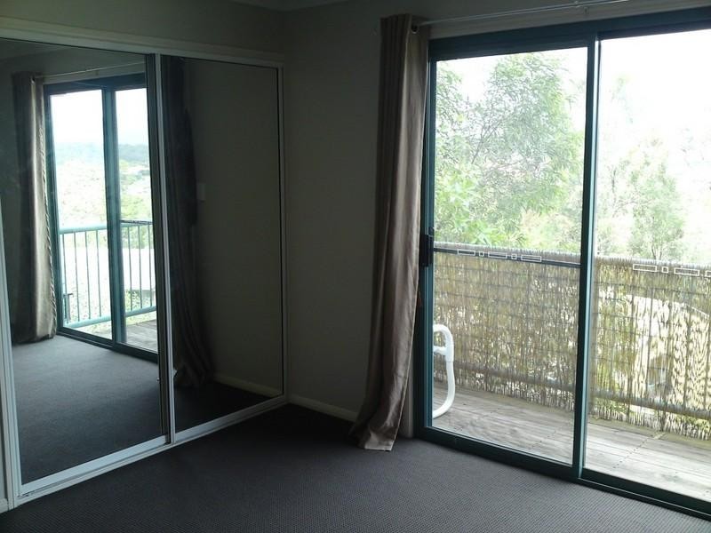 2038/6 Crestridge Crescent, Oxenford QLD 4210