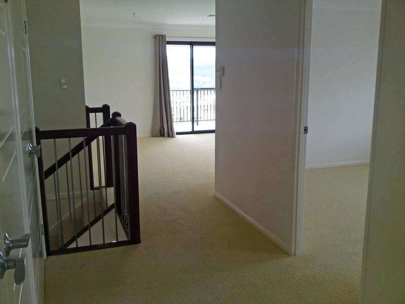 34 Wellers Street, Pacific Pines QLD 4211