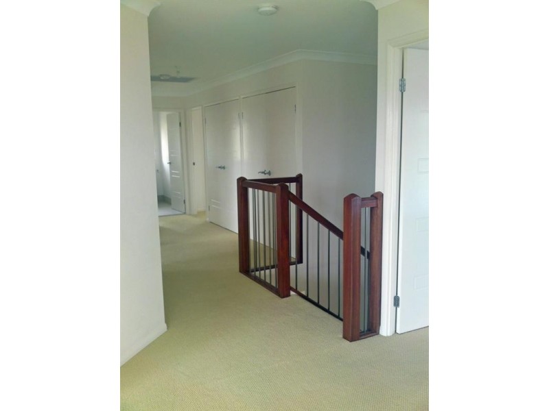 34 Wellers Street, Pacific Pines QLD 4211