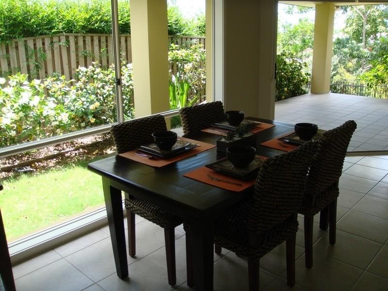 4 Twynam Mews, Pacific Pines QLD 4211