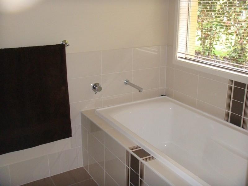 4 Twynam Mews, Pacific Pines QLD 4211