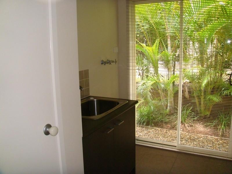 4 Twynam Mews, Pacific Pines QLD 4211