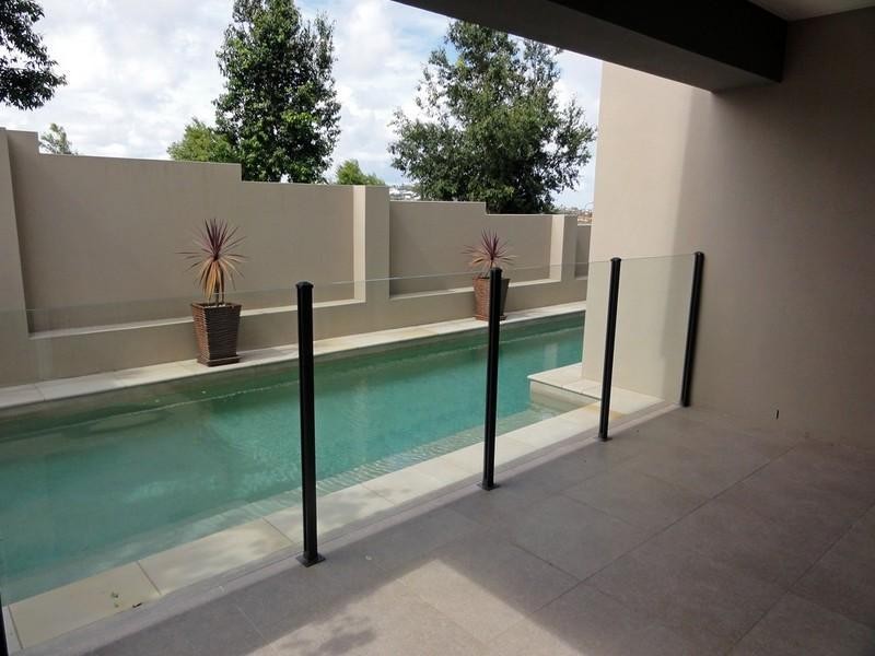 1 Twynam Mews, Pacific Pines QLD 4211