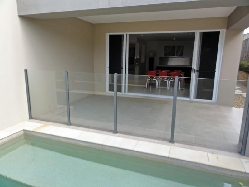 1 Twynam Mews, Pacific Pines QLD 4211