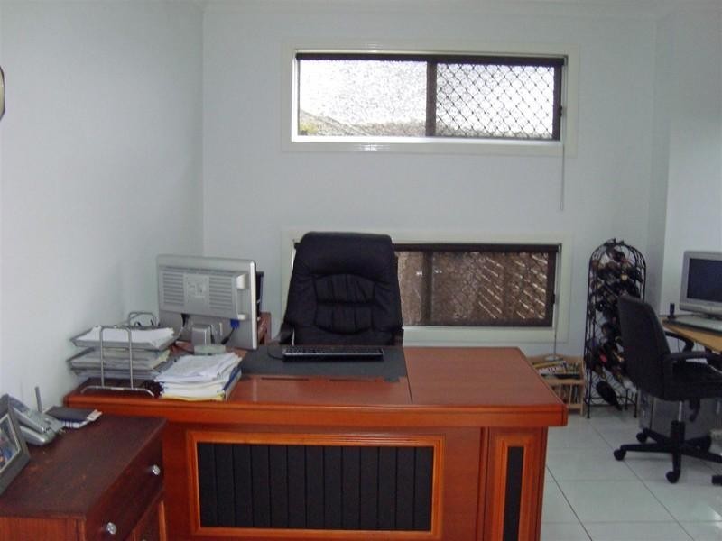 84 Diamantina Circuit, Pacific Pines QLD 4211