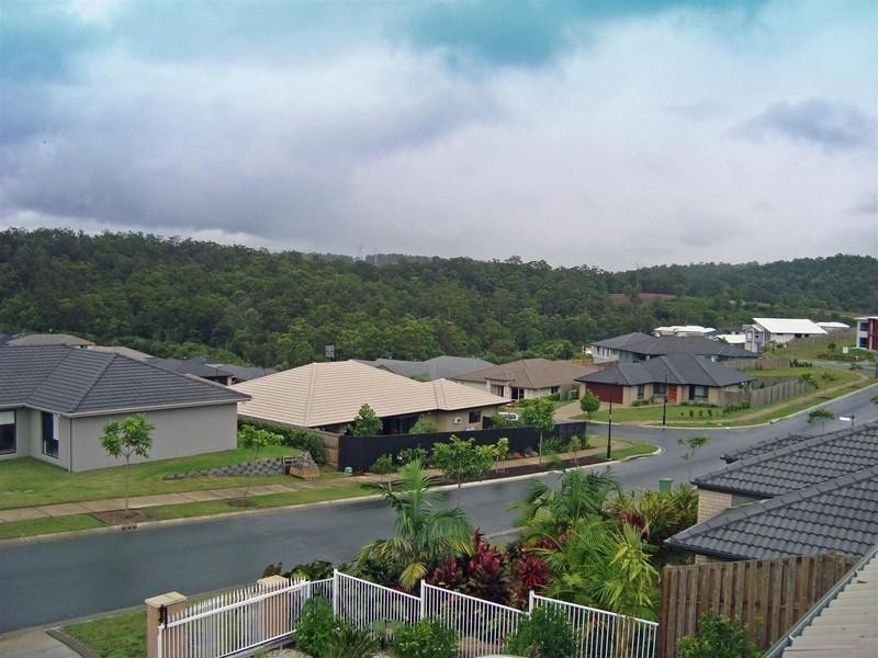 84 Diamantina Circuit, Pacific Pines QLD 4211