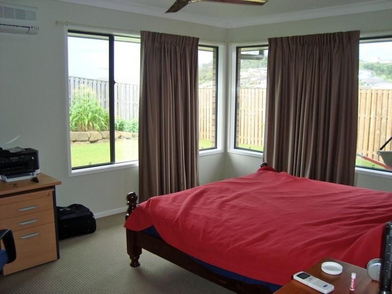Pacific Pines QLD 4211
