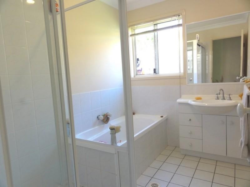 Pacific Pines QLD 4211