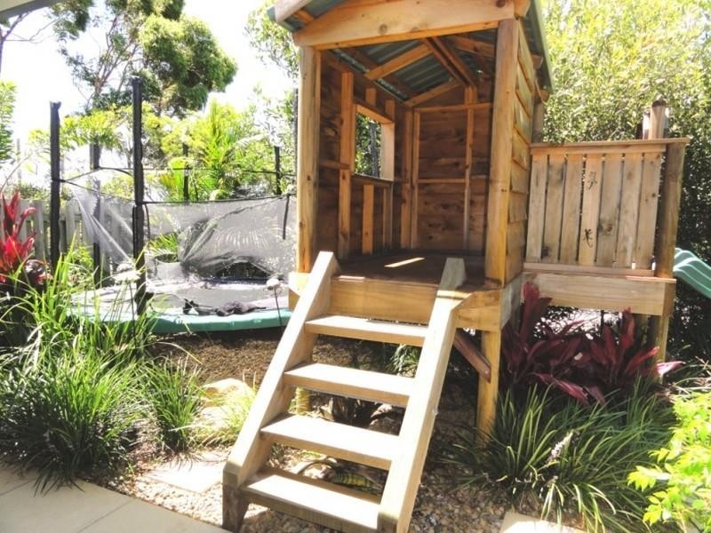 Pacific Pines QLD 4211