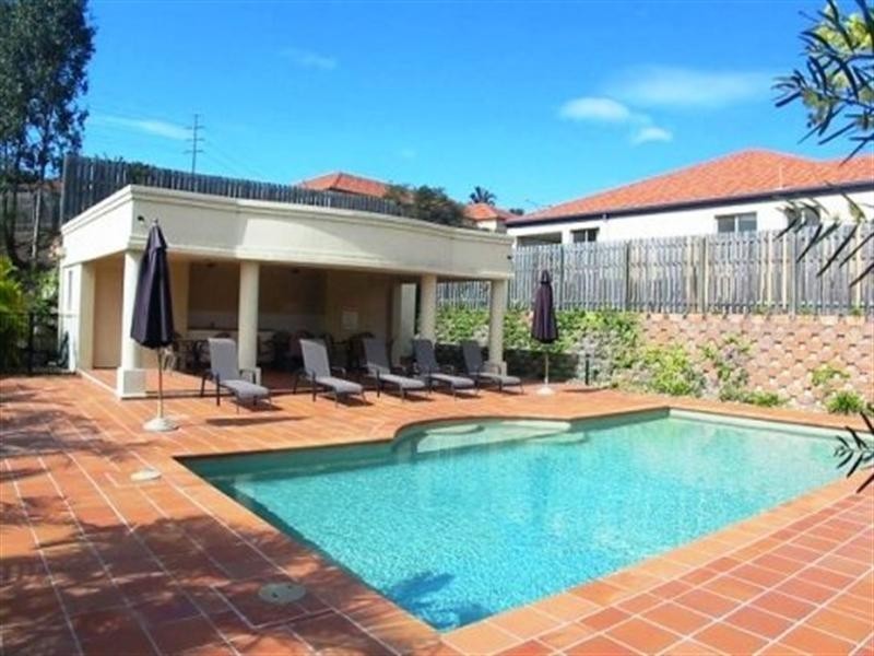 Pacific Pines QLD 4211