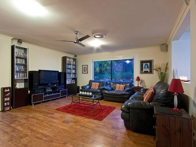 17 Observatory Drive, Reedy Creek QLD 4227