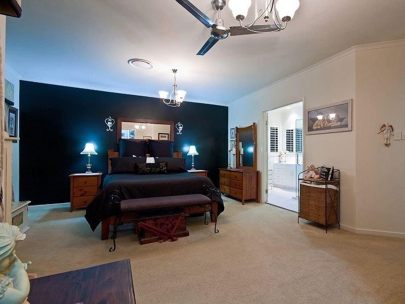 17 Observatory Drive, Reedy Creek QLD 4227