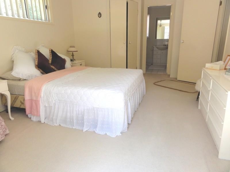 Pacific Pines QLD 4211