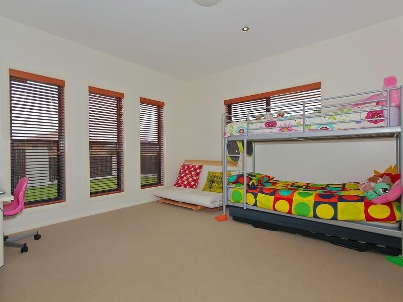 77 Salvado Drive, Pacific Pines QLD 4211