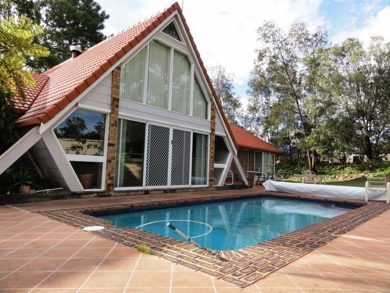 7 Connemara Road, Gaven QLD 4211