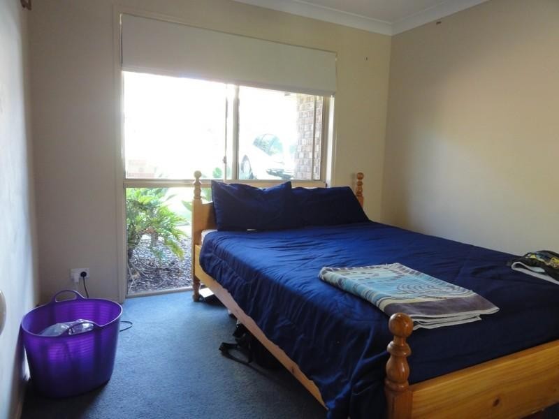 11 Austral Court, Pacific Pines QLD 4211