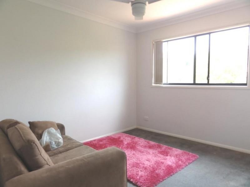 70/31 Archipelago Street, Pacific Pines QLD 4211