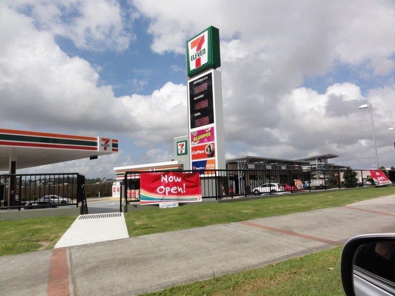 70/31 Archipelago Street, Pacific Pines QLD 4211