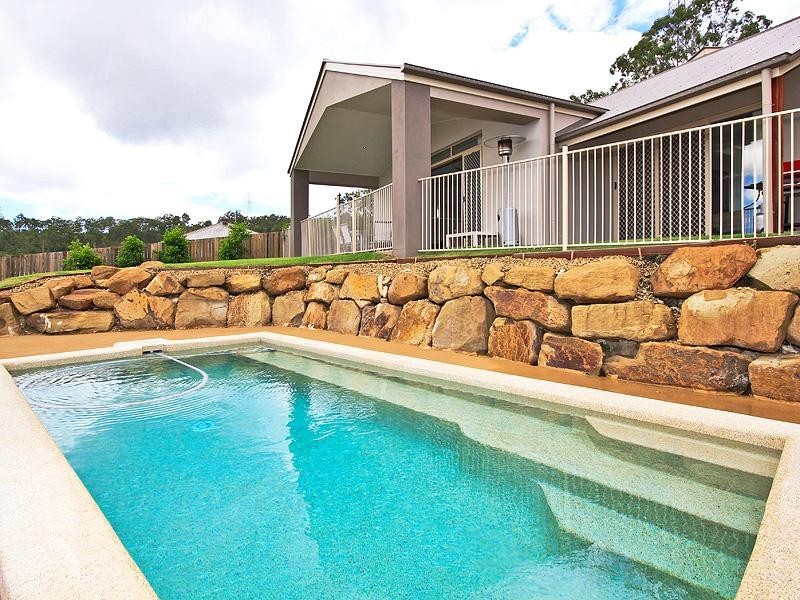 44 Aldgate Crescent, Pacific Pines QLD 4211