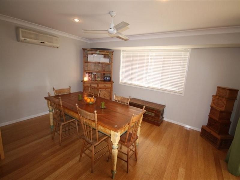 15 Maui Crescent, Oxenford QLD 4210