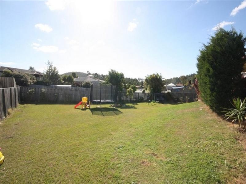 15 Maui Crescent, Oxenford QLD 4210