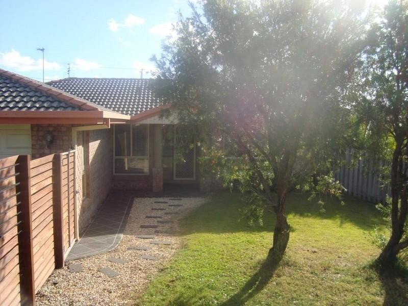 15 Maui Crescent, Oxenford QLD 4210