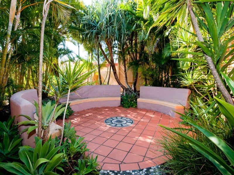8 Woody Views Way, Robina QLD 4226