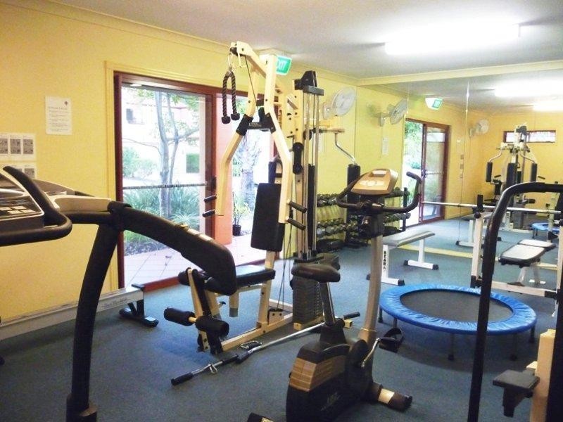 8 Woody Views Way, Robina QLD 4226