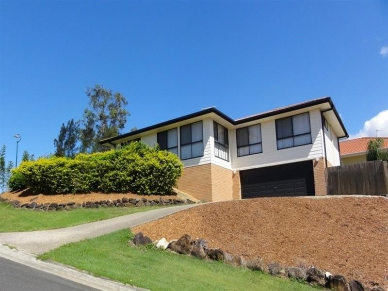 3 Allardyce Crescent, Pacific Pines QLD 4211