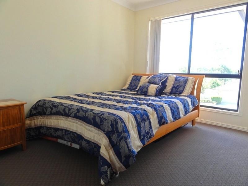 3 Allardyce Crescent, Pacific Pines QLD 4211