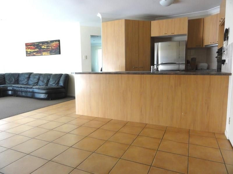 3 Allardyce Crescent, Pacific Pines QLD 4211