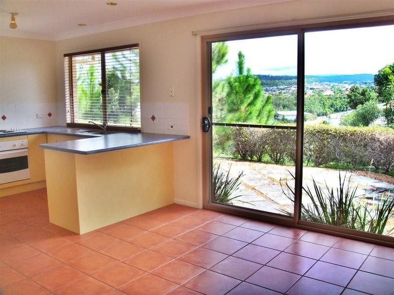 24 Midway Terrace, Pacific Pines QLD 4211