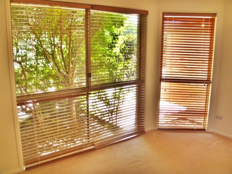 24 Midway Terrace, Pacific Pines QLD 4211
