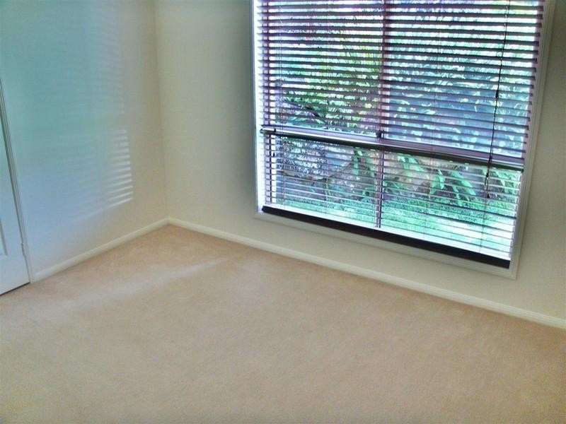 24 Midway Terrace, Pacific Pines QLD 4211