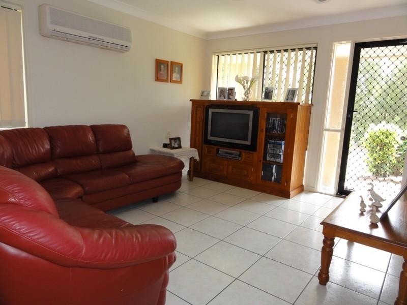 13 Hervey Street, Pacific Pines QLD 4211