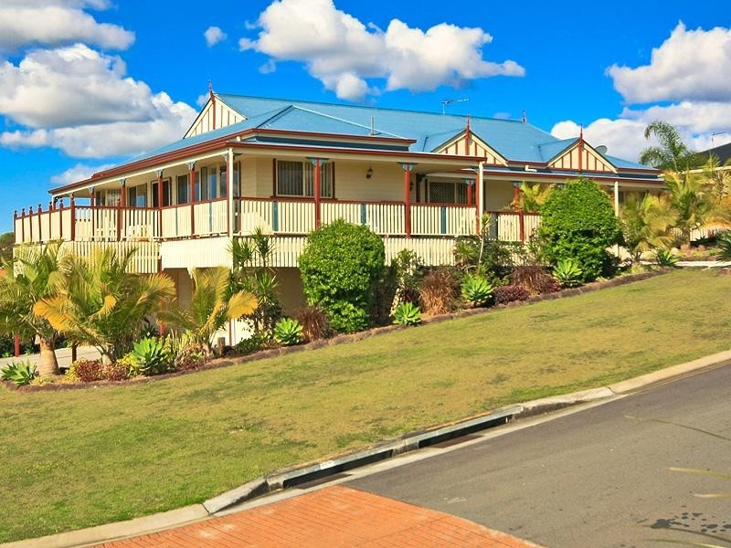 6 Duror Street, Pacific Pines QLD 4211