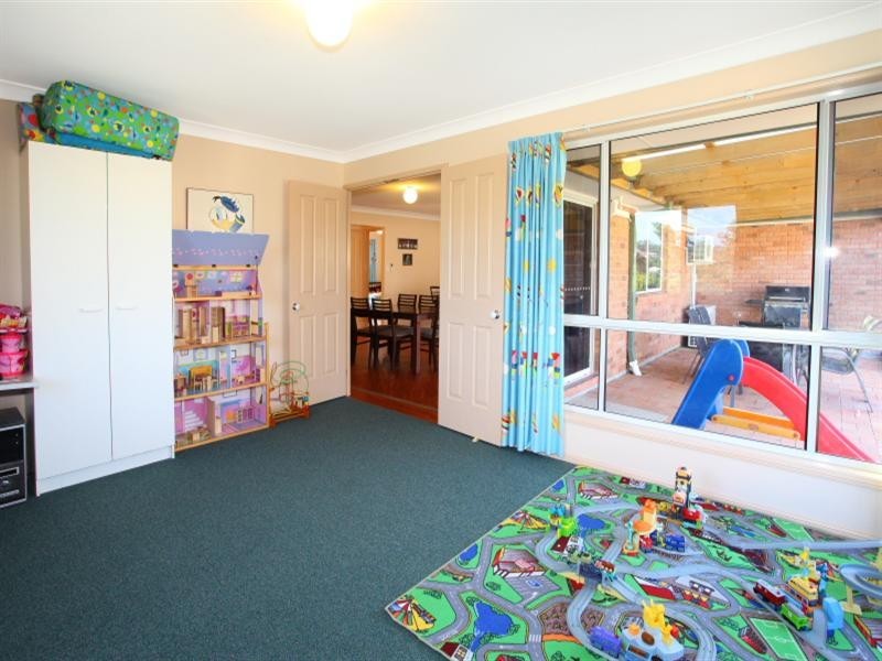 Pacific Pines QLD 4211