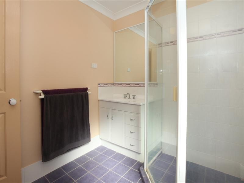 Pacific Pines QLD 4211