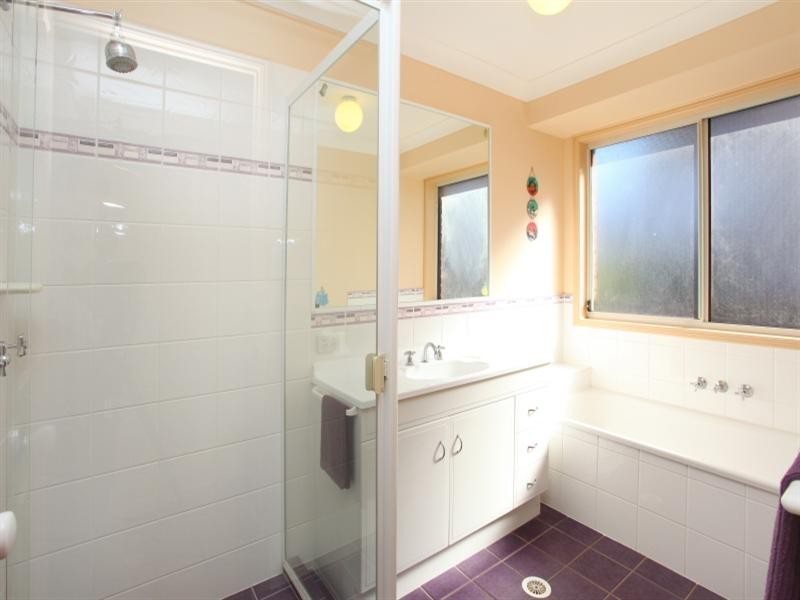 Pacific Pines QLD 4211