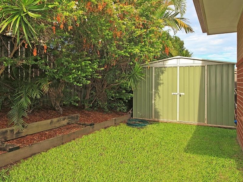 13 Motu Close, Pacific Pines QLD 4211