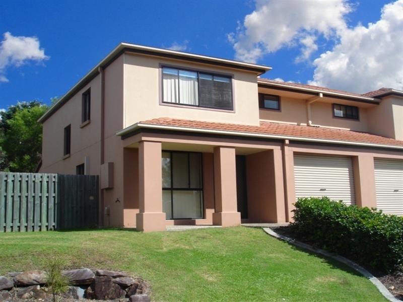 13 Hervey Street, Pacific Pines QLD 4211