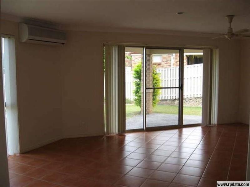 Pacific Pines QLD 4211