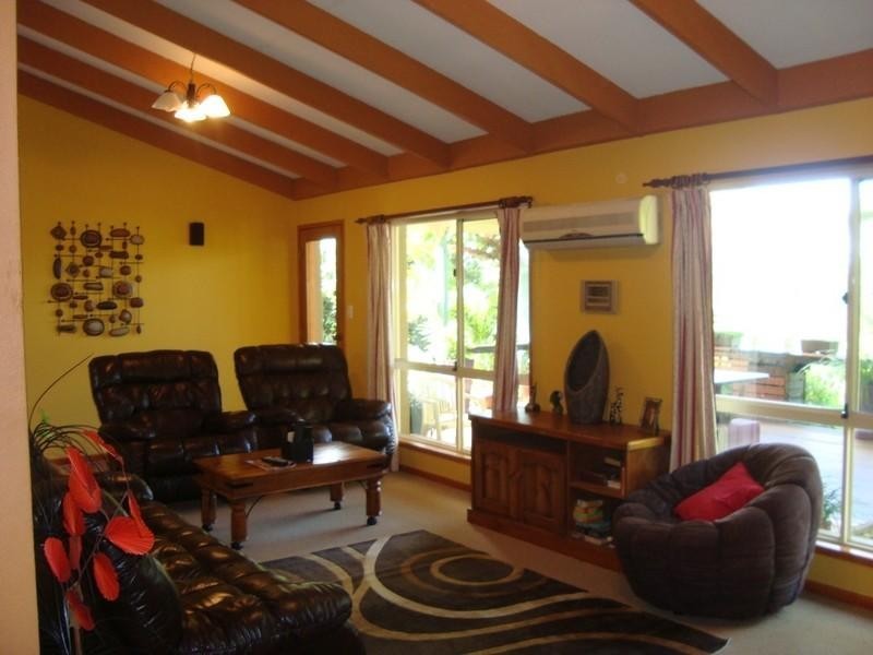 150 Glade Drive, Gaven QLD 4211