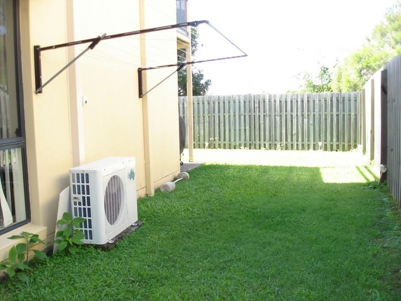 34/1 Hervey Street, Pacific Pines QLD 4211