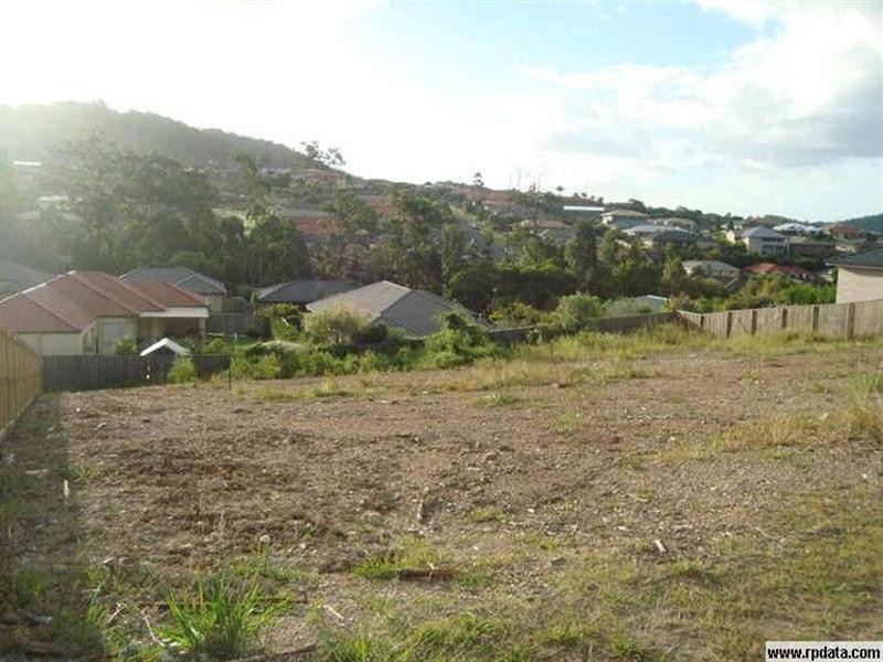 84 McAuley Parade, Pacific Pines QLD 4211