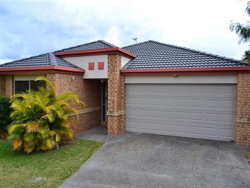 45 Feathertop Crescent, Pacific Pines QLD 4211