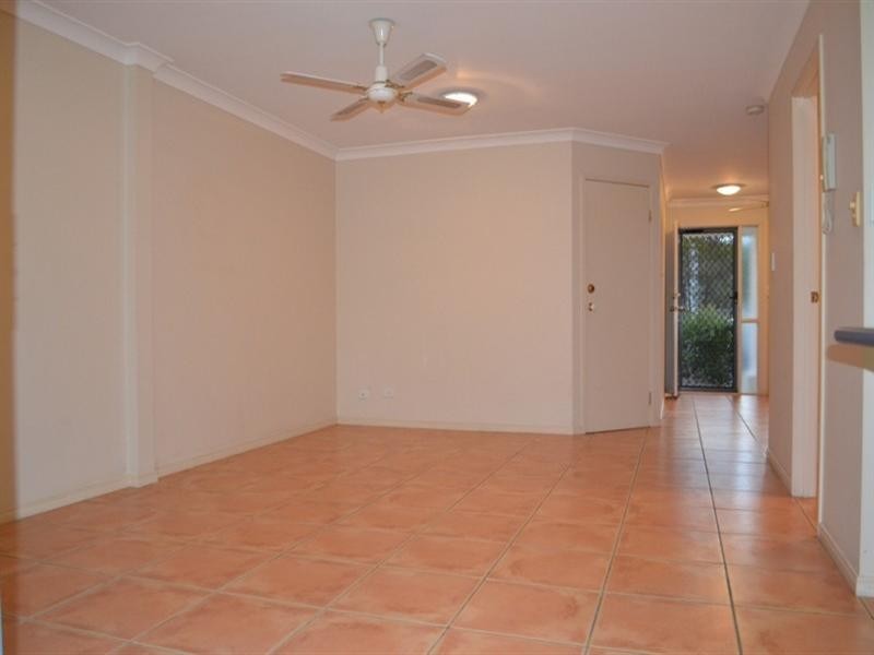 2 Studio Drive, Pacific Pines QLD 4211