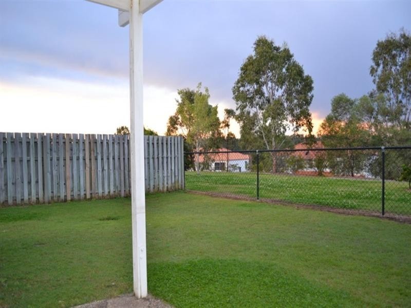 2 Studio Drive, Pacific Pines QLD 4211