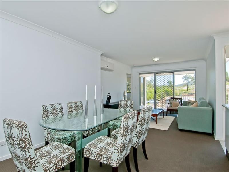 Pacific Pines QLD 4211