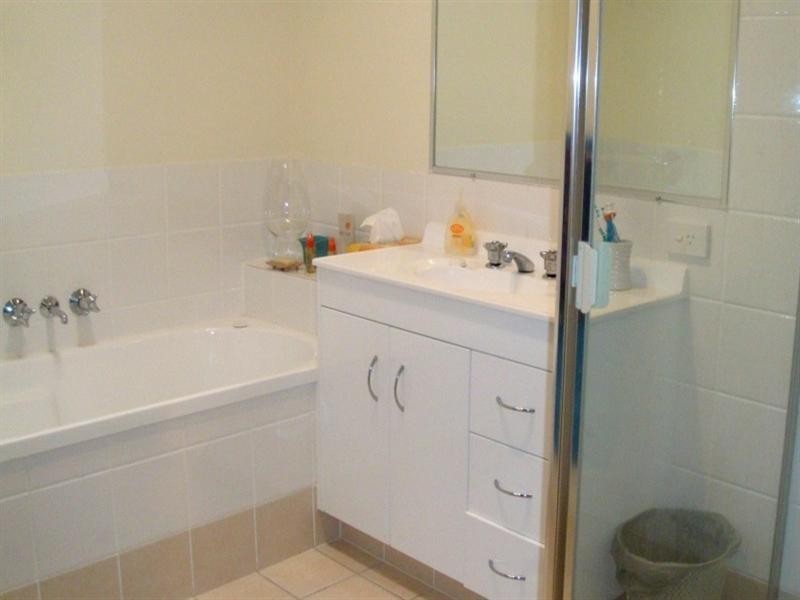 34 Billinghurst Crescent, Upper Coomera QLD 4209